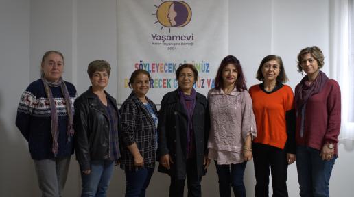 Members of Lifehouse Women’s Solidarity Foundation in Şanlıurfa. 